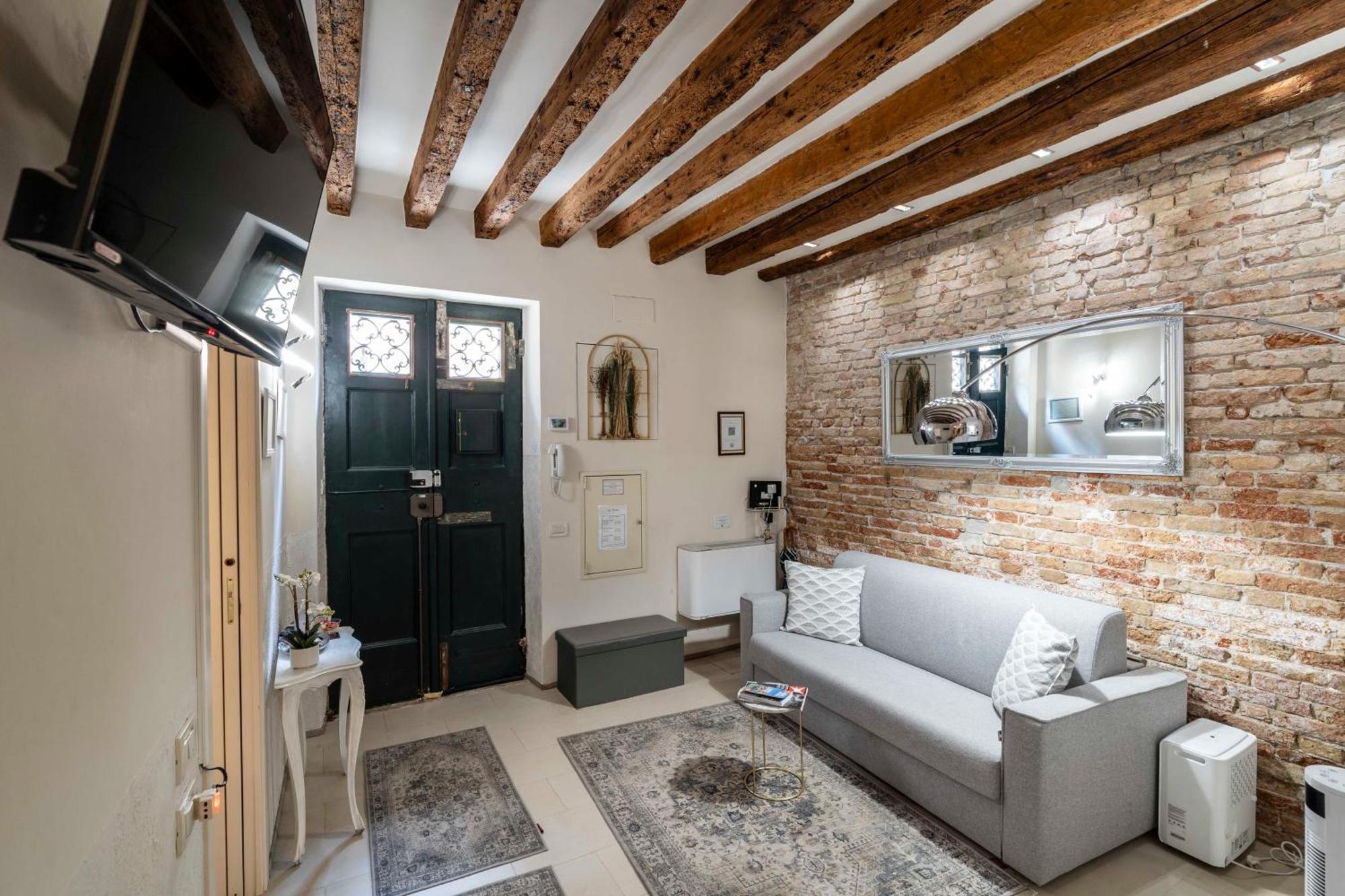 Ca' Pestrin Suite House - San Marco Square Venedig Exterior foto